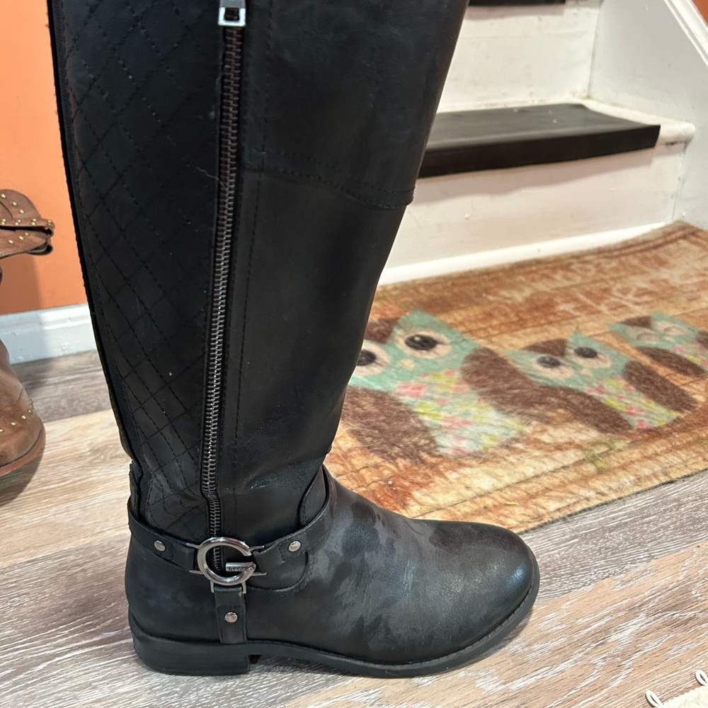 Women’s size 8 like new